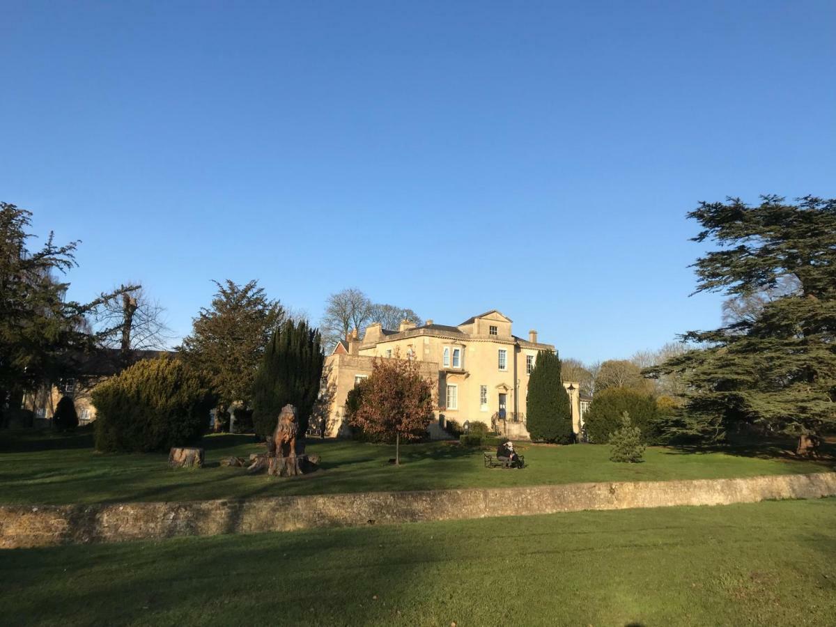 Bury Knowle Stables Villa Oxford Buitenkant foto